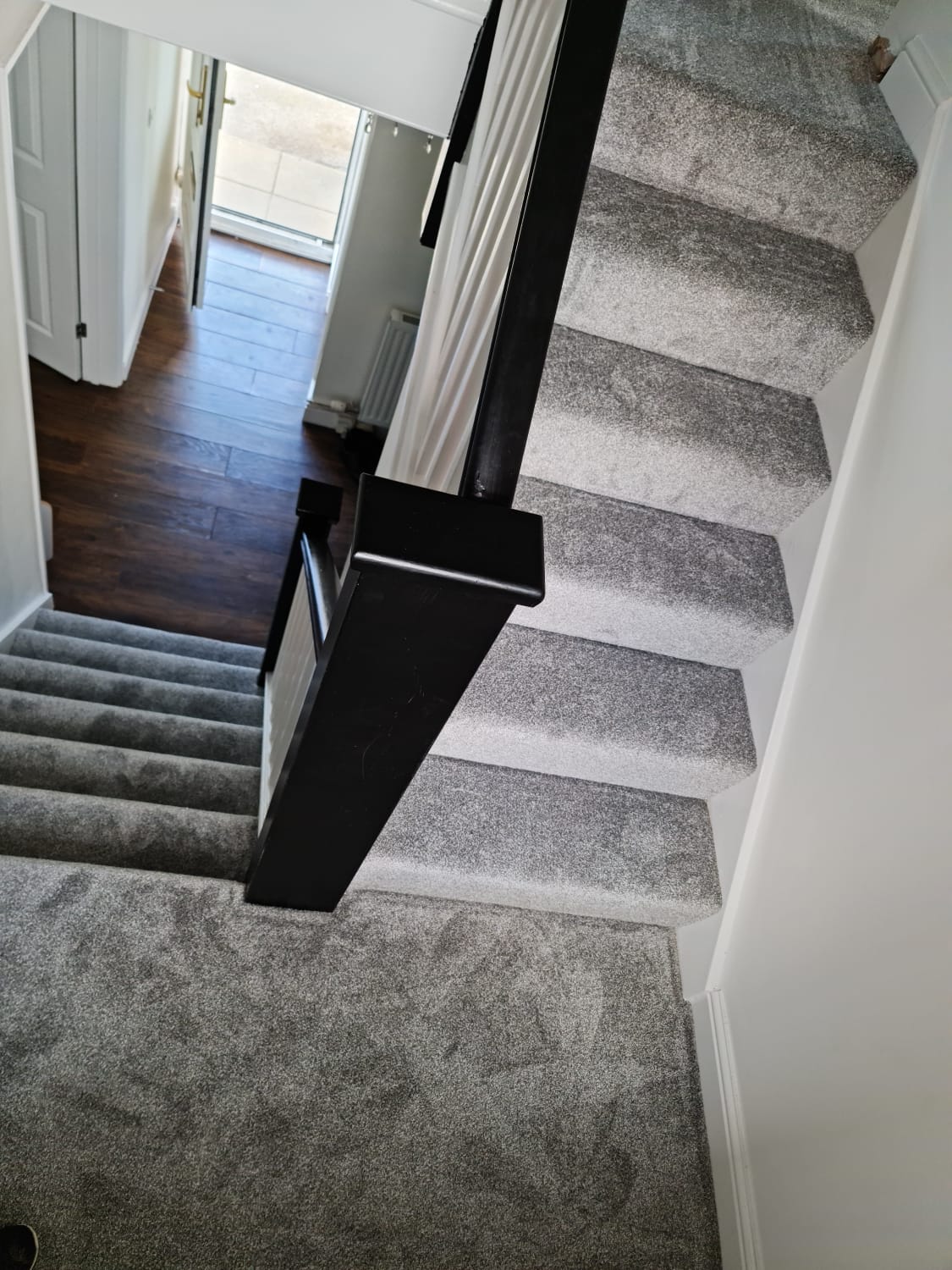 Carpet Fitting Tadpole Garden Village, Swindon (SN25)